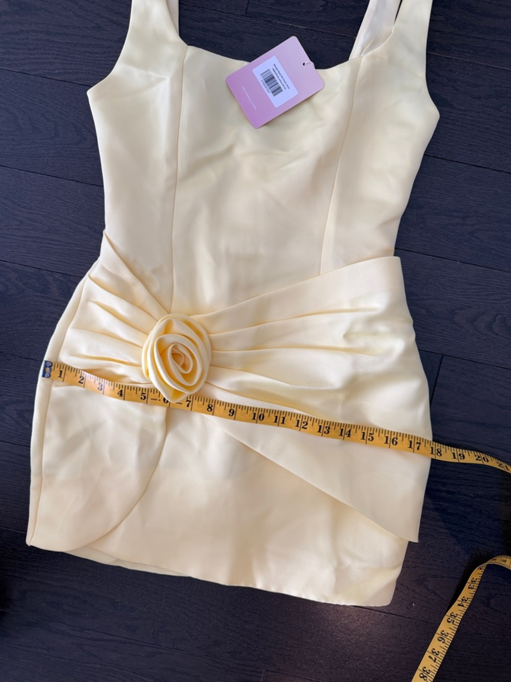 Hello Molly yellow mini dress size 2 BNWT - Picture 8 of 8